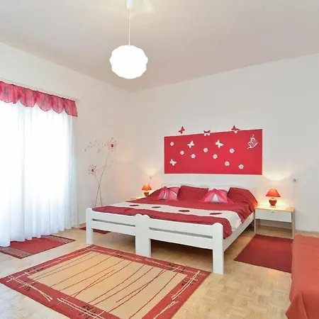 Apartment Fuer 5 Personen Ca 50 Qm In Fazana, Istrien Istrische Riviera